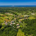 House Edera In Istria For 6 People With Large Garden And Salt - Water Private Pool * Juršići