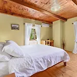 House Edera In Istria For 6 People With Large Garden And Salt - Water Private Pool * Juršići