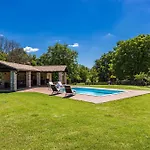 House Edera In Istria For 6 People With Large Garden And Salt - Water Private Pool * Juršići
