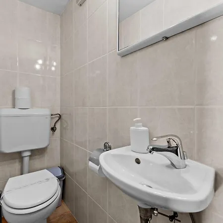 House Edera In Istria For 6 People With Large Garden And Salt - Water Private Pool *